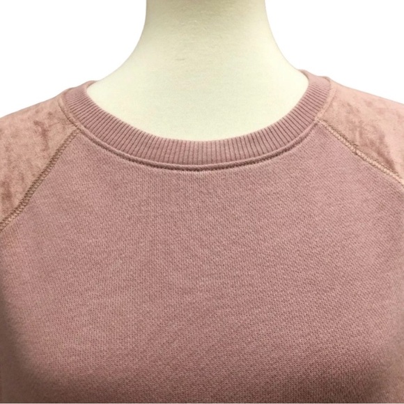 American Eagle Outfitters Women’s Sweatshirt Velvet Sleeves Raw hem - Picture 8 of 8
